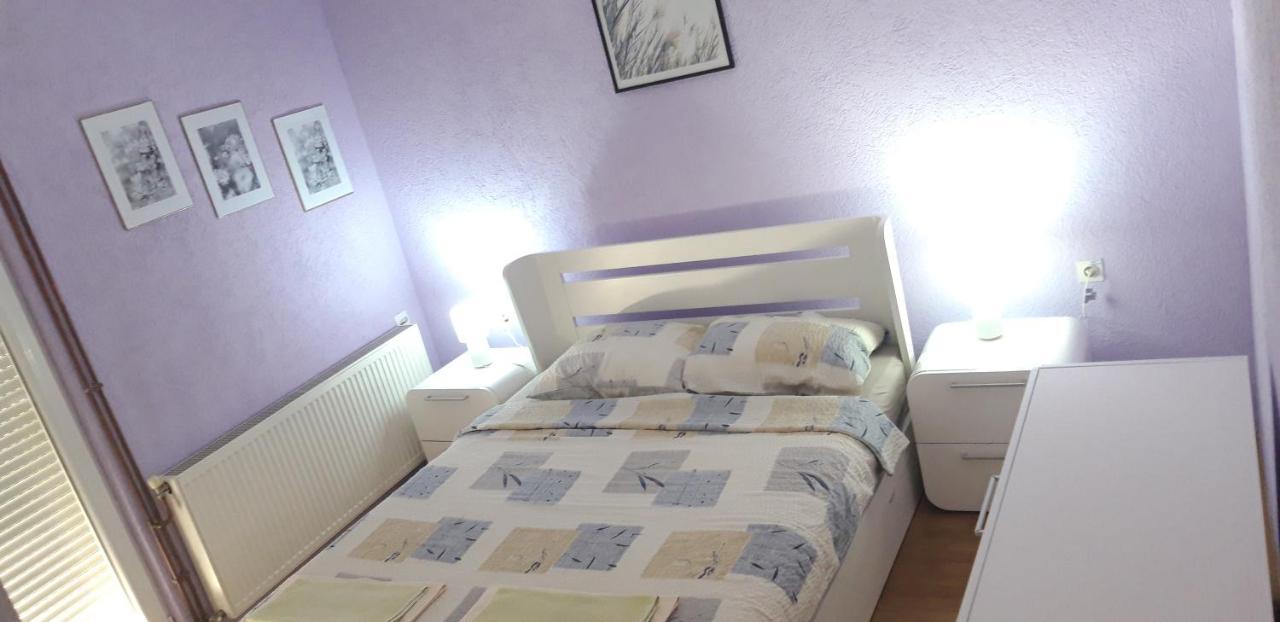 Apartments Holiday Вране Экстерьер фото