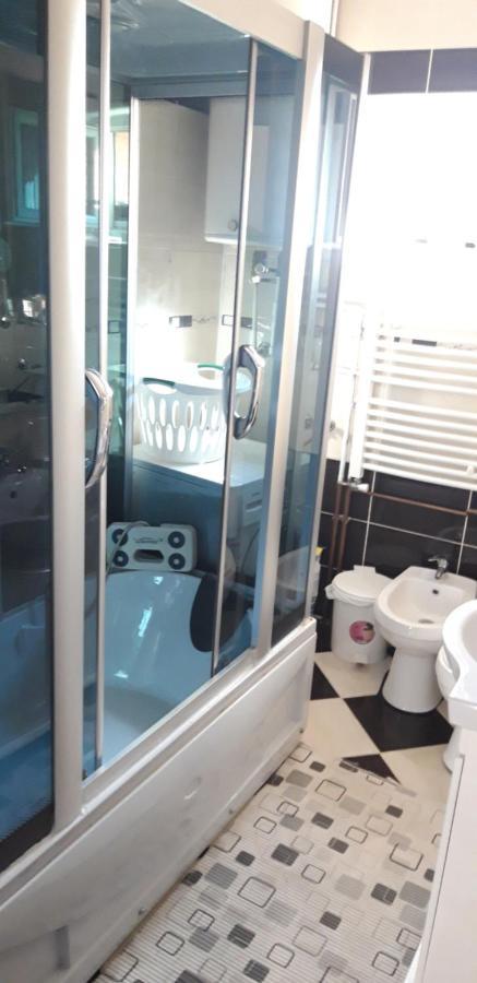 Apartments Holiday Вране Экстерьер фото